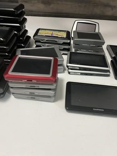Lot of 42 different models GARMIN Nuvi Navigator GPS As Is Not Tested - Picture 6 of 16