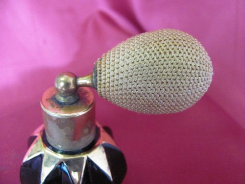 1930s ANTIQUE ART DECO MINI PERFUME BOTTLE BLACK GLASS BRONZE w/ATOMIZER PUMP - Picture 3 of 9
