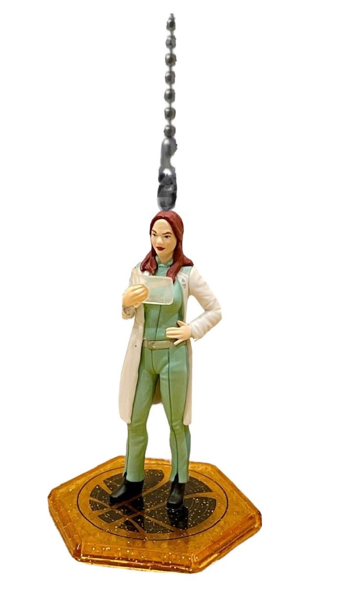 Dr. Christine Palmer Fan Lamp Pull Pvc Figure Doctor Strange