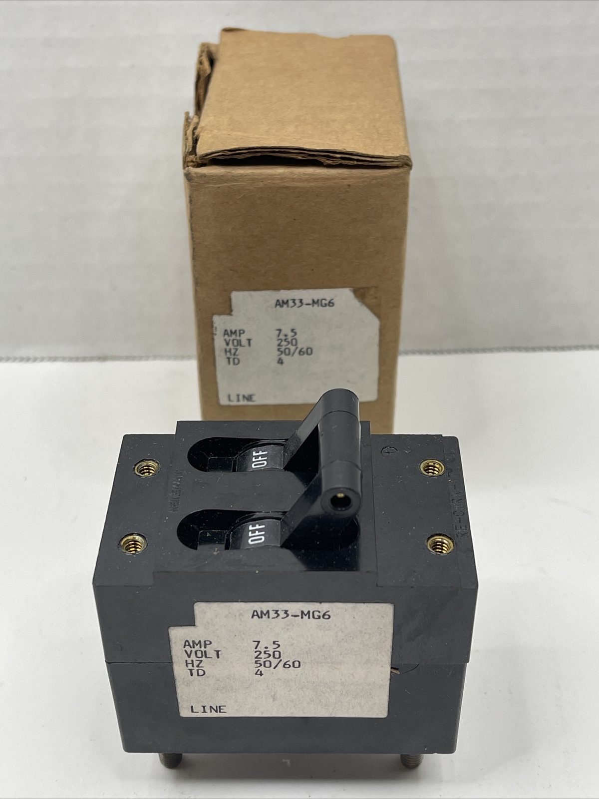 HEINEMANN CIRCUIT BREAKER AM33MG6, 7.5 AMP, 250 VOLT, 50/60 HZ, 4 TD