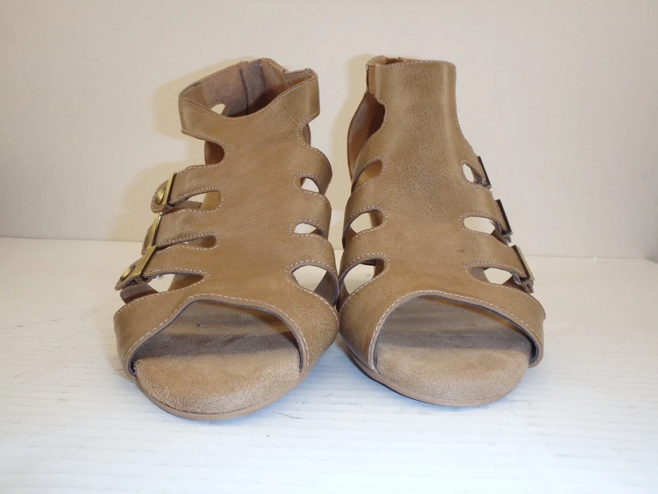 Cloudwalkers Womens Sandles Size 10W High Heels Strappy Zip Open Toe - Image 3 of 4