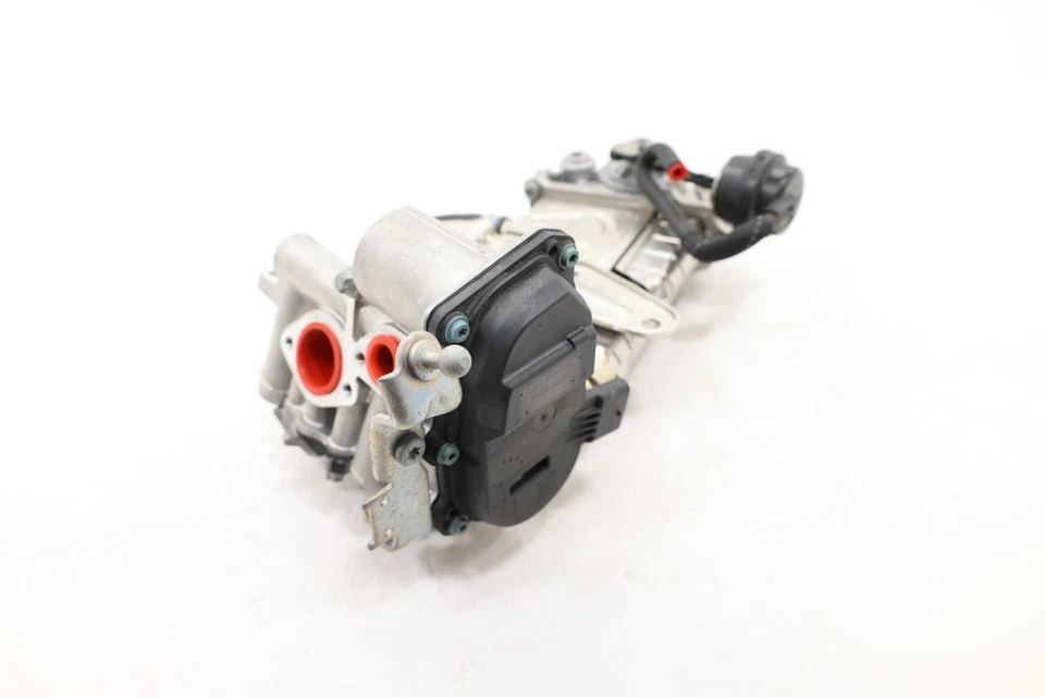 2023-2025 MERCEDES SPRINTER 2500 W907 2L EGR VÁLVULA DE RECIRCULACIÓN DE GASES DE ESCAPE OEM Foto 2 de 4