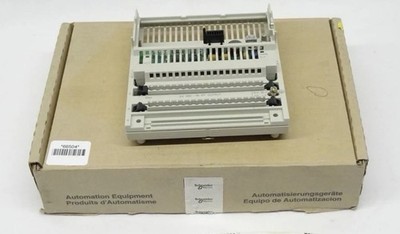 Schneider 170ADO34000 Modicon DCDiscreet I/O Base 170ADO34000 Neu mit Karton