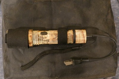 1101 Type Light Flashlight (Reinforced) Camouflage No Batteries Required