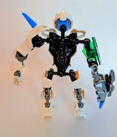 Lego #2145 Hero Factory Stormer, 100% Complete With Instructions!!