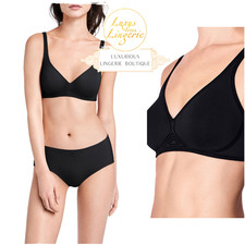 3W Skin Bra By Wolford 80C Black With Stop Through Silicone Stripes without Wire