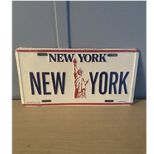 New York Souvenir Novelty License Plate - NEW YORK Statue of Liberty Graphic