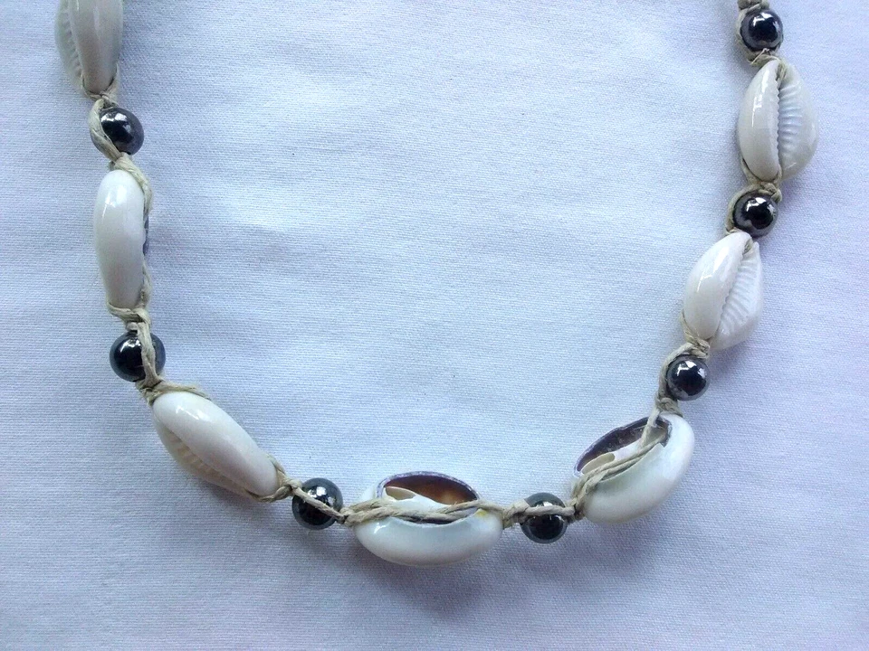 Surfer  Cowrie Shell Ethnic Tribal Hippie Necklace Boho  18" US  Seller New - Image 2 of 4