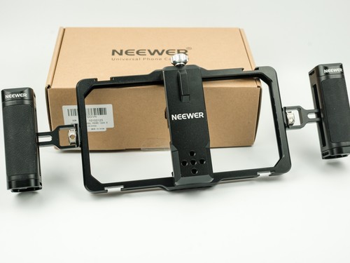 Neewer Universal Phone Cage Kit, black - 第 1/12 張圖片