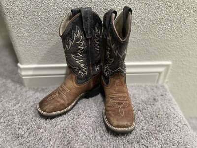 Cody James Boys Ryder Western Boots, square toe design, Double-stitched BBSC1910