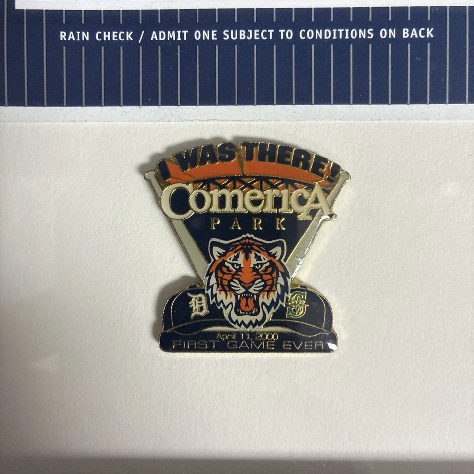 ⚾ MLB DETROIT TIGERS 4/11/2000 OPENING DAY STUB W/PIN - 1ST GAME @ COMERICA PARK - Image 4 of 4