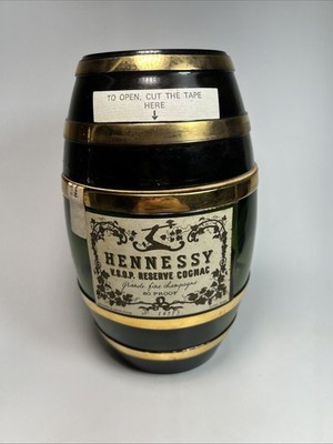 Vintage Hennessy VSOP Reserve Cognac Green Barrel Decanter 1 Quart EMPTY