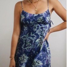 Vintage Victoria s Secret Silk Floral Slip Chemise Blue Purple Adjustable Straps