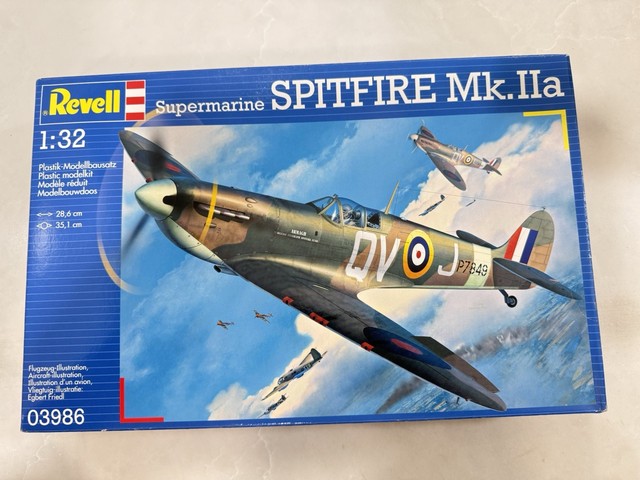 Revell 1/32 Spitfire Mk.IIa