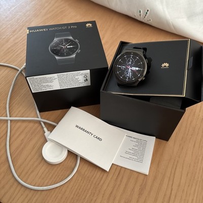 Huawei Watch GT 2  Pro 46mm Schwarz, Silikonarmband Schwarz
