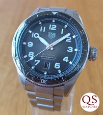 Tag Heuer Autavia automatic mens watch 42mm - very good condition - box & papers
