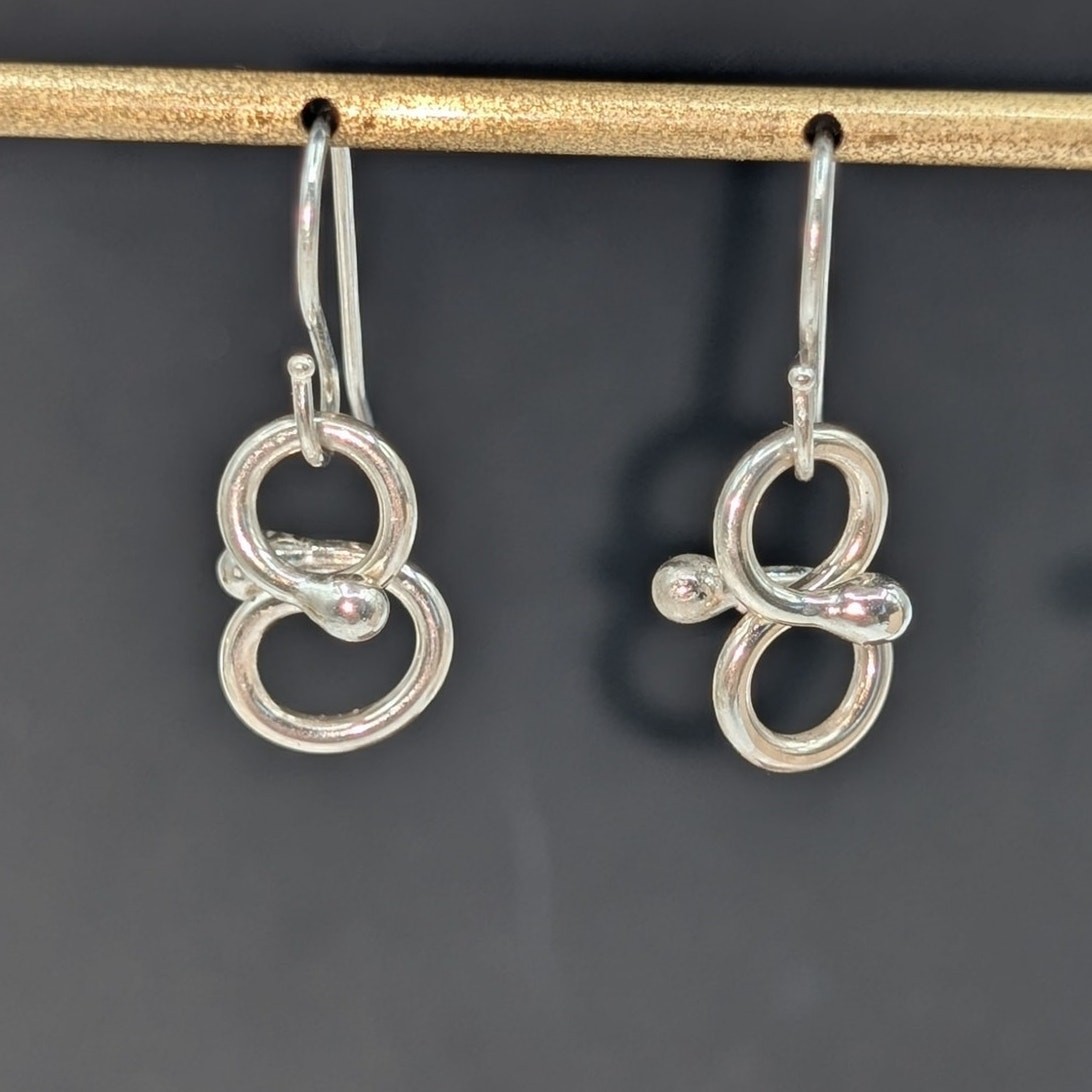 Marked 925 Sterling Silver Twisted Loop Beaded Da… - image 1