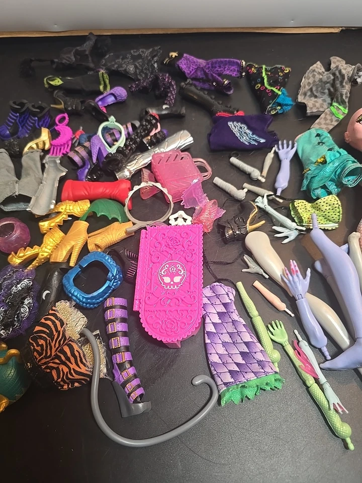 Lote Ropa Muñeca Monster High Vestidos Leotardo Pantalones Falda Chaqueta Construye un Monstruo Foto 4 de 4