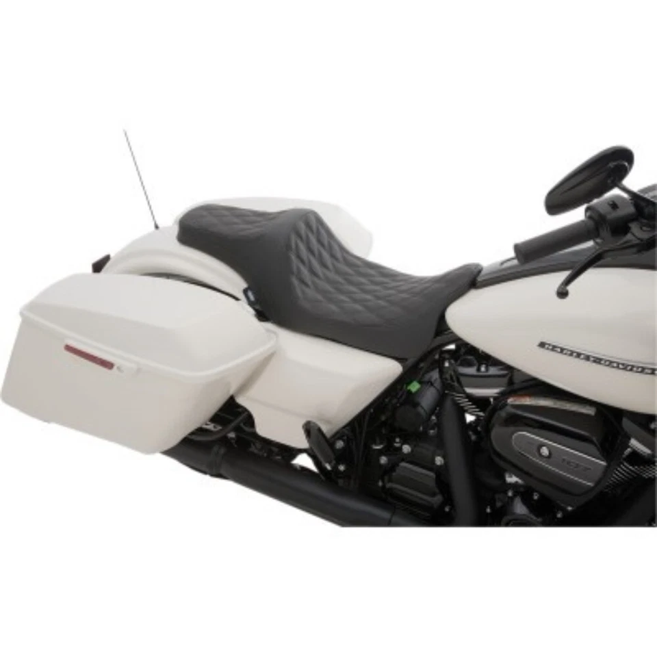 Drag Specialties 0801-1114 Predator III 座椅黑色双钻 -08-23 旅游 — 第 2/3 张图片