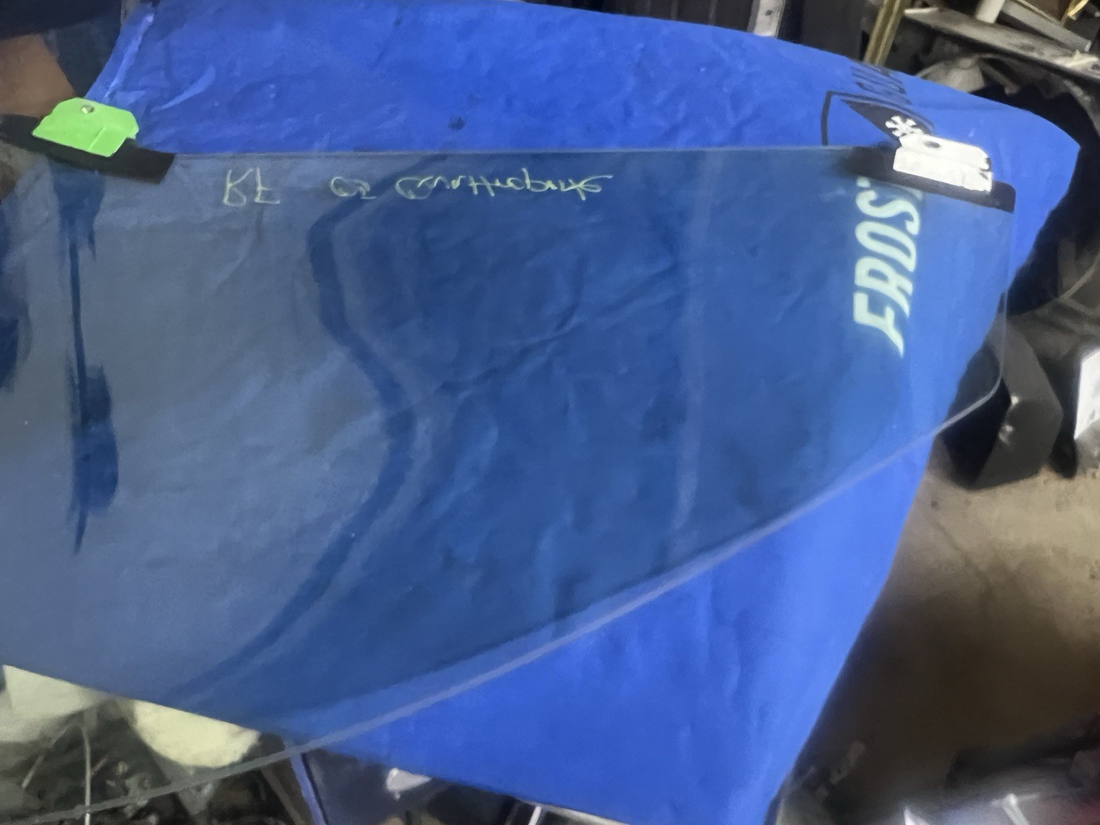 2003-2013 maserati quattroporte RH passengers front door glass window OEM 04 05