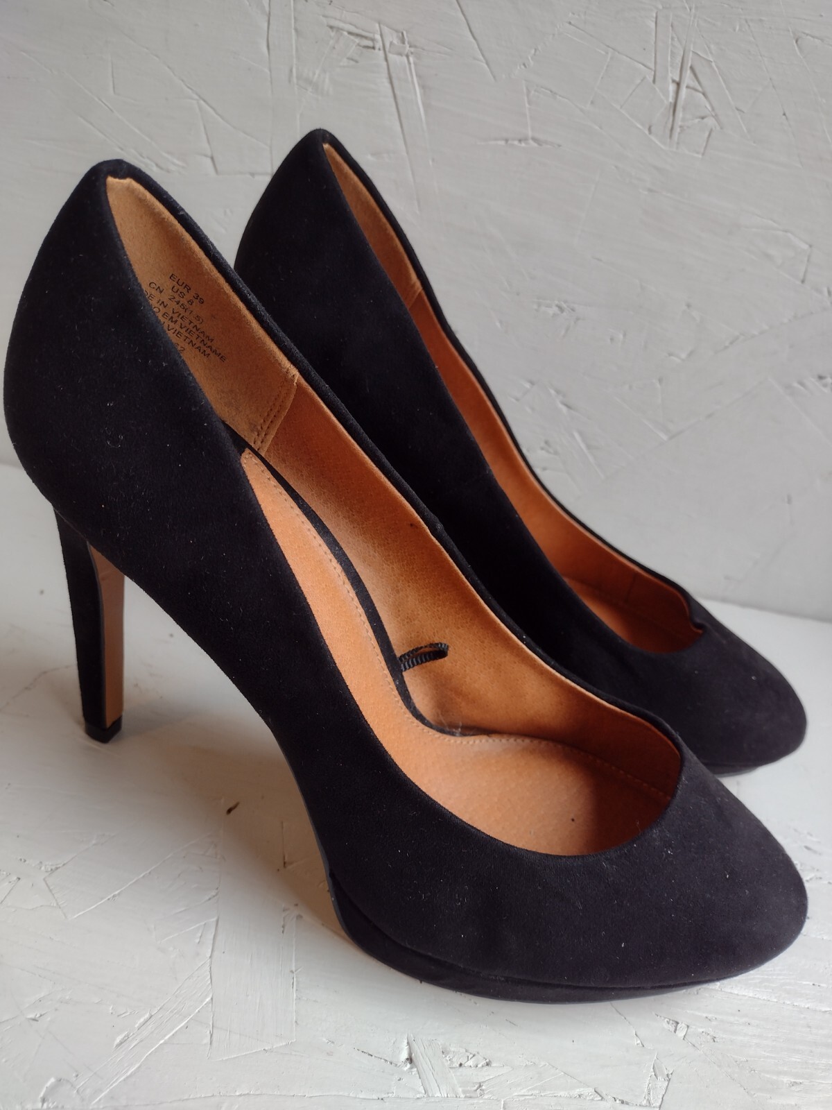 H u0026 M Black Velour Platform Ladies Pumps Woman's 39 / 8 Slip On Heels | eBay