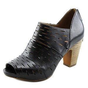 Clarks Womens Okena Sass Pump Black Leather Size 65 Clarks Womens Okena Sass Pump Black Leather Size 65