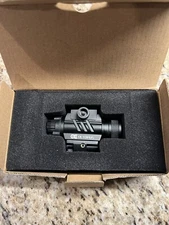 NEW! 800 Lumens Tactical gun light
