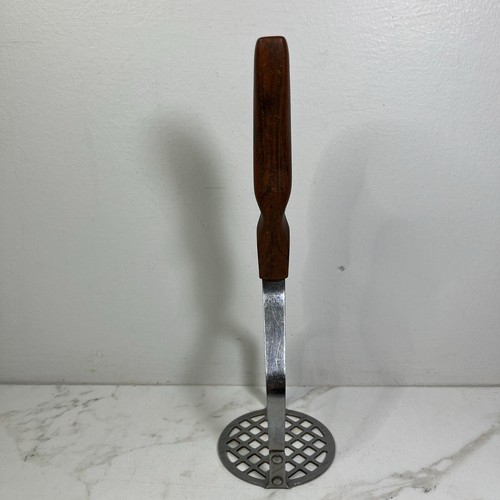 Cutco No. 14 Potato Masher Vintage Brown Wood Handle - Picture 3 of 9