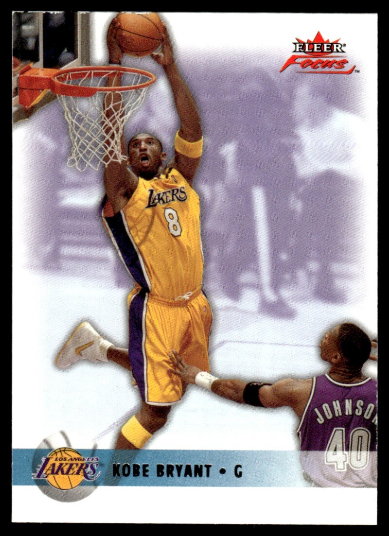 2003-04 Fleer Focus Kobe Bryant Los Angeles Lakers #22