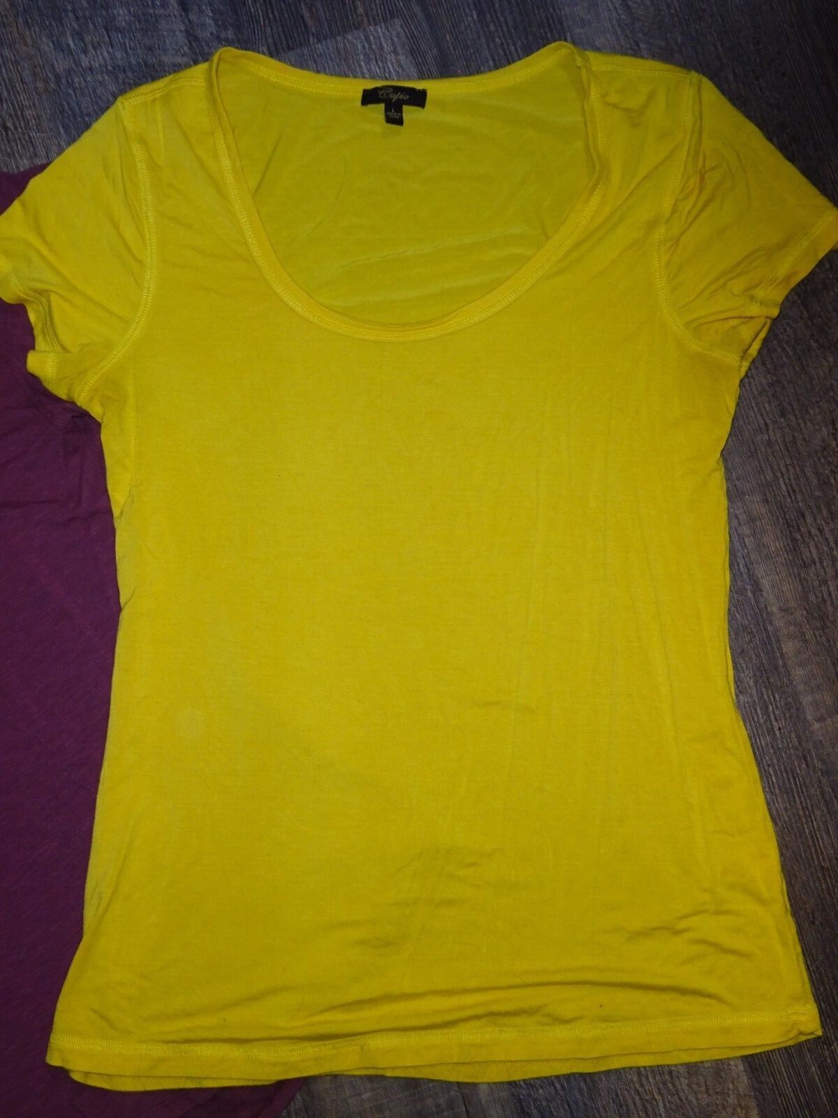 Picture 2 of 6