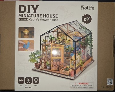 Robotime Cathy's Flower House with LED light Dollhouse Kit - DG104 - Incomplete 