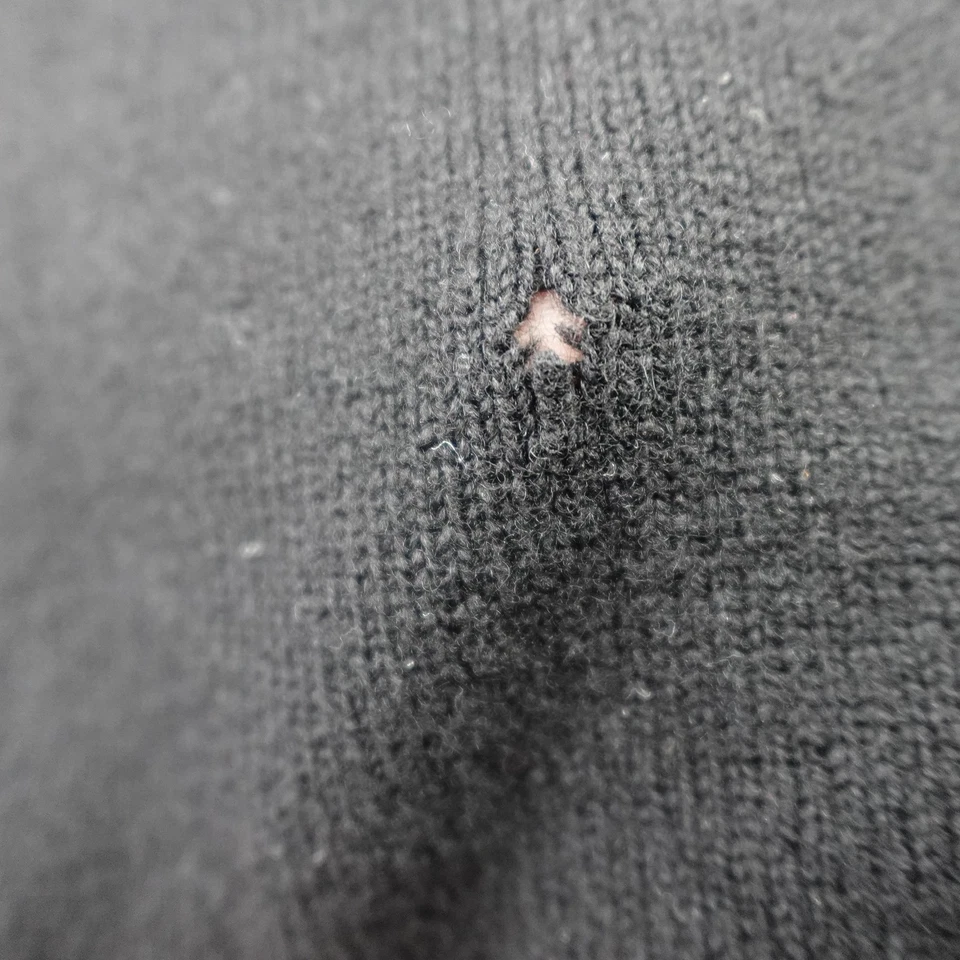 Colete Suéter Turnberry Masculino Grande Preto Escócia Pulôver de Lã Decote V Golfe Adulto - Imagem 3 de 4