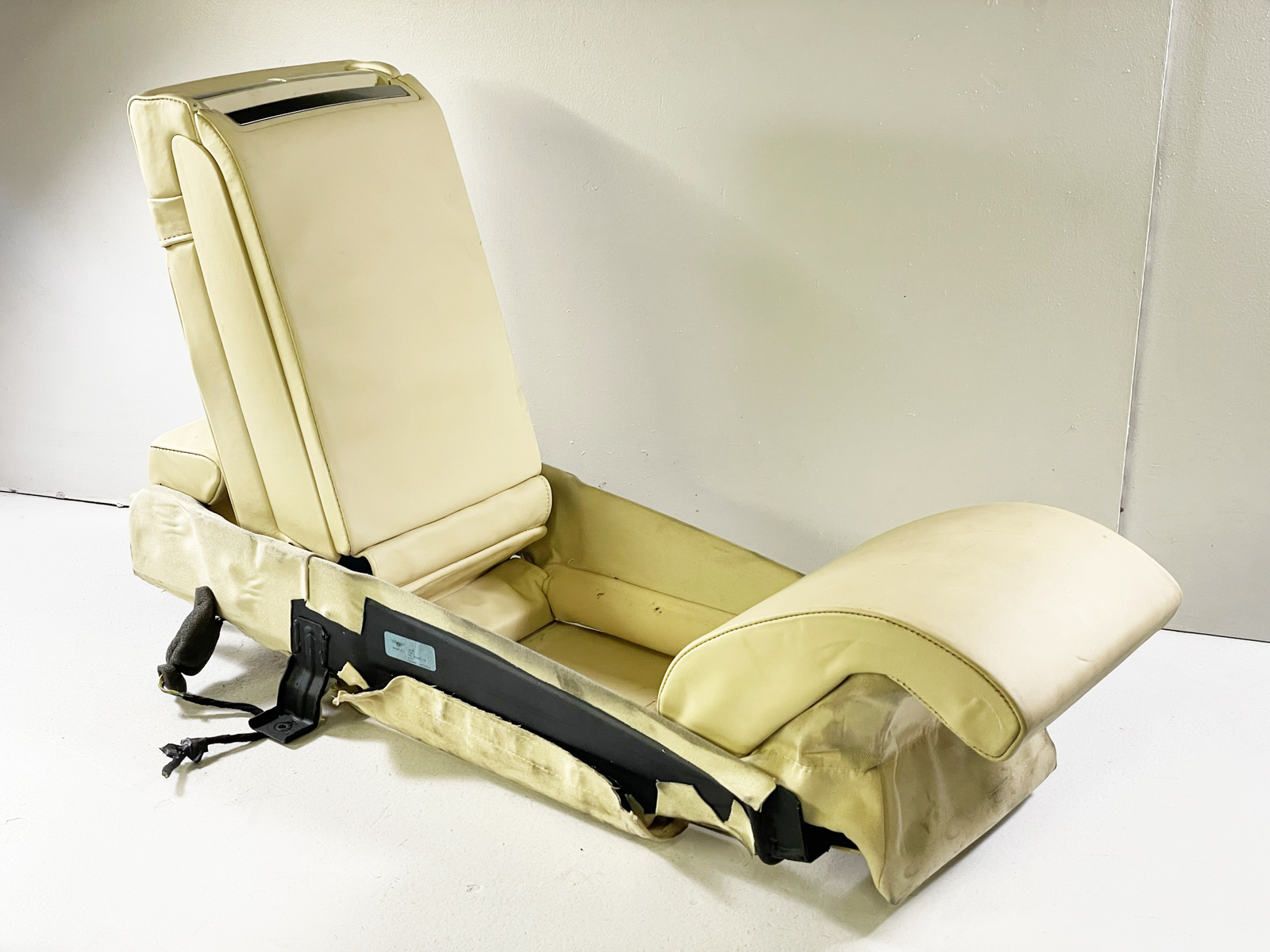 09-13 Bentley Continental Flying Spur Rear Center Armrest Console Phone Option 