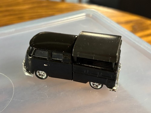 M2 Machines Black 1960 VW Double Cab Truck - Picture 7 of 9