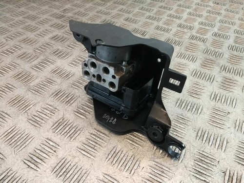 Honda CB 125 R Neo Sports Cafe ABS Pumpe 2018