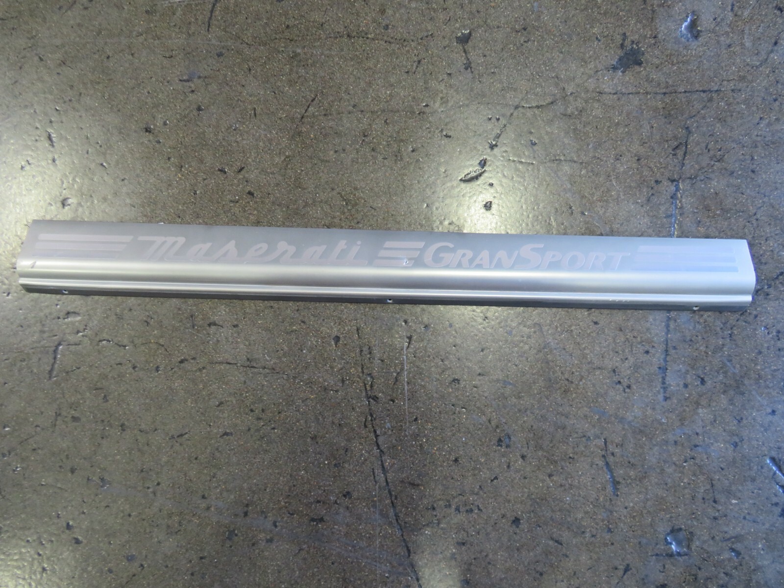 Maserati Coupe, Gransport, RH, Right Door Step Plate, Used, Dmg, P/N 386100313