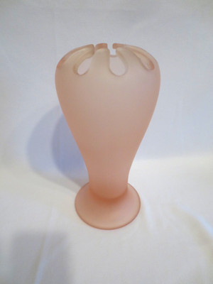 TIFFIN OPEN WORKS ROSE PINK SATIN FINISH VASE