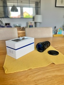 Sirui 24mm f2.8 Anamorphic Lens 1.33x - E Mount