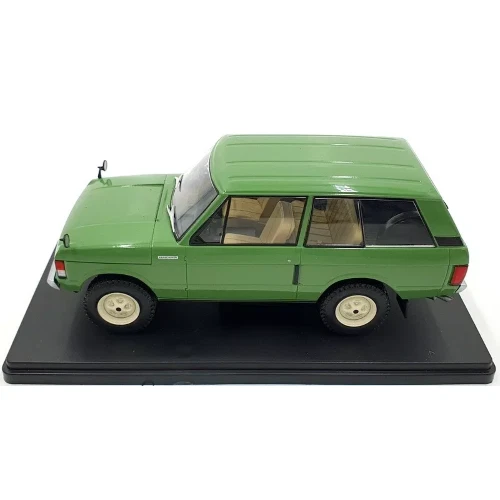 LAND ROVER RANGE ROVER 1970 GREEN RHD 1:24 Whitebox Auto Stradali Modellino Nuov - Immagine 3 di 4