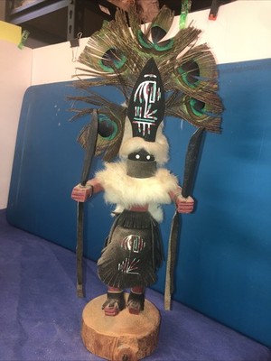 VINTAGE KACHINA PUPPE ''Apache'' 17'' von V. BEGAY