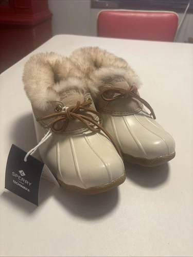Sperry Techwave Duck Shoe Boots Fur Top 6.5W Ivory New With Tags