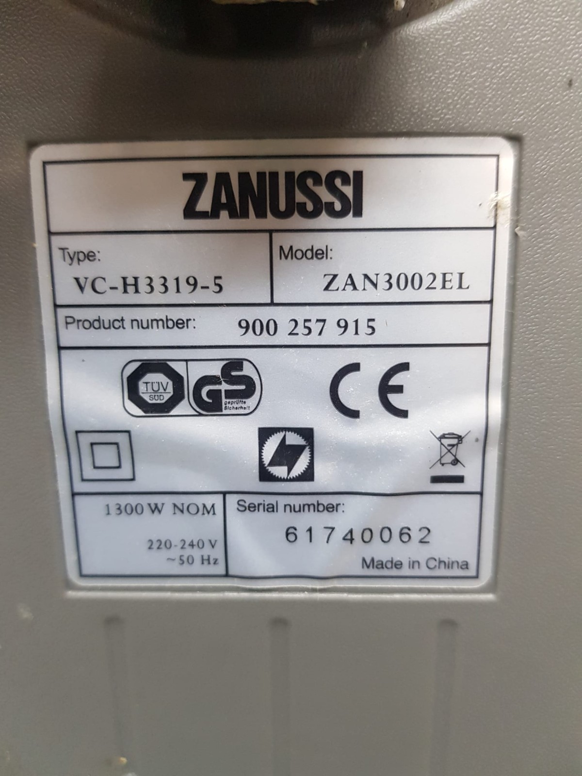 Foto 11 di 25