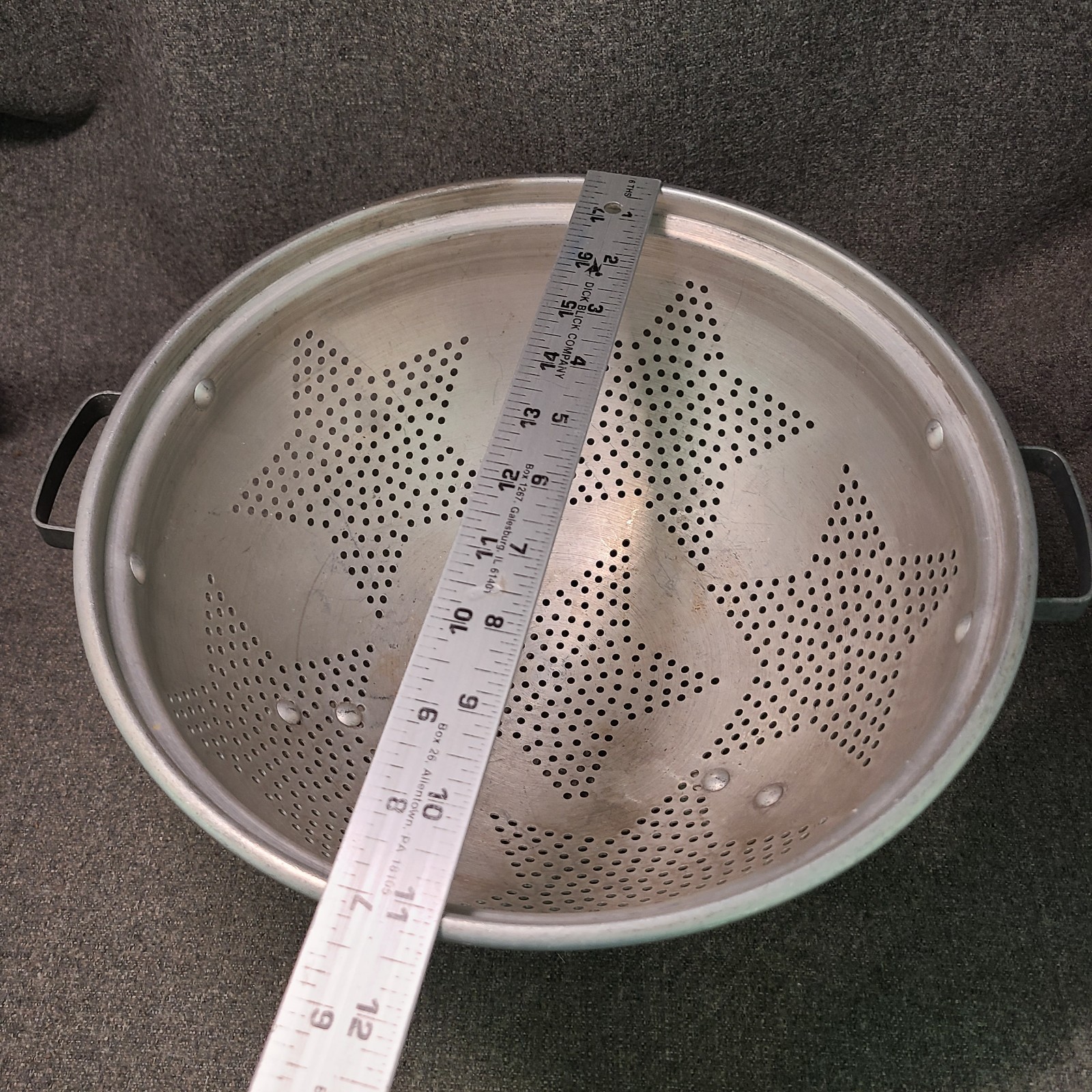 6-Star Colander Strainer 11" 3-Footed with Handles, MCM Decor Aluminum Vintage