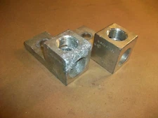 2PC  ILSCO D2785 750MCM Aluminum Lug      USED