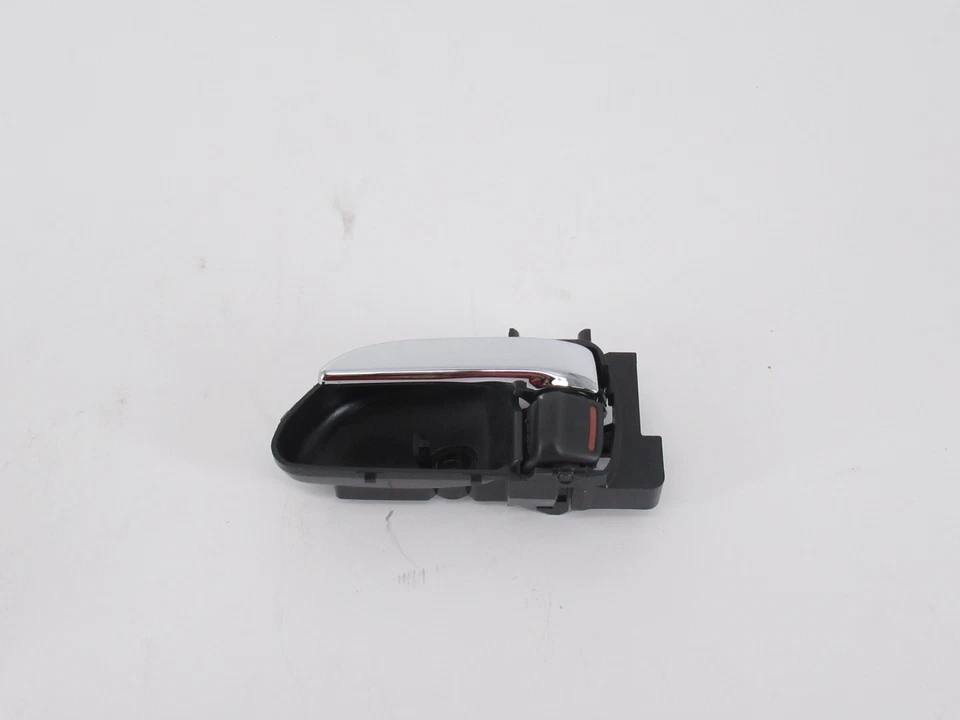 Genuine OEM Subaru 61051SA031ML Driver Front Interior Door Handle 03-08 Forester - Image 3 of 4