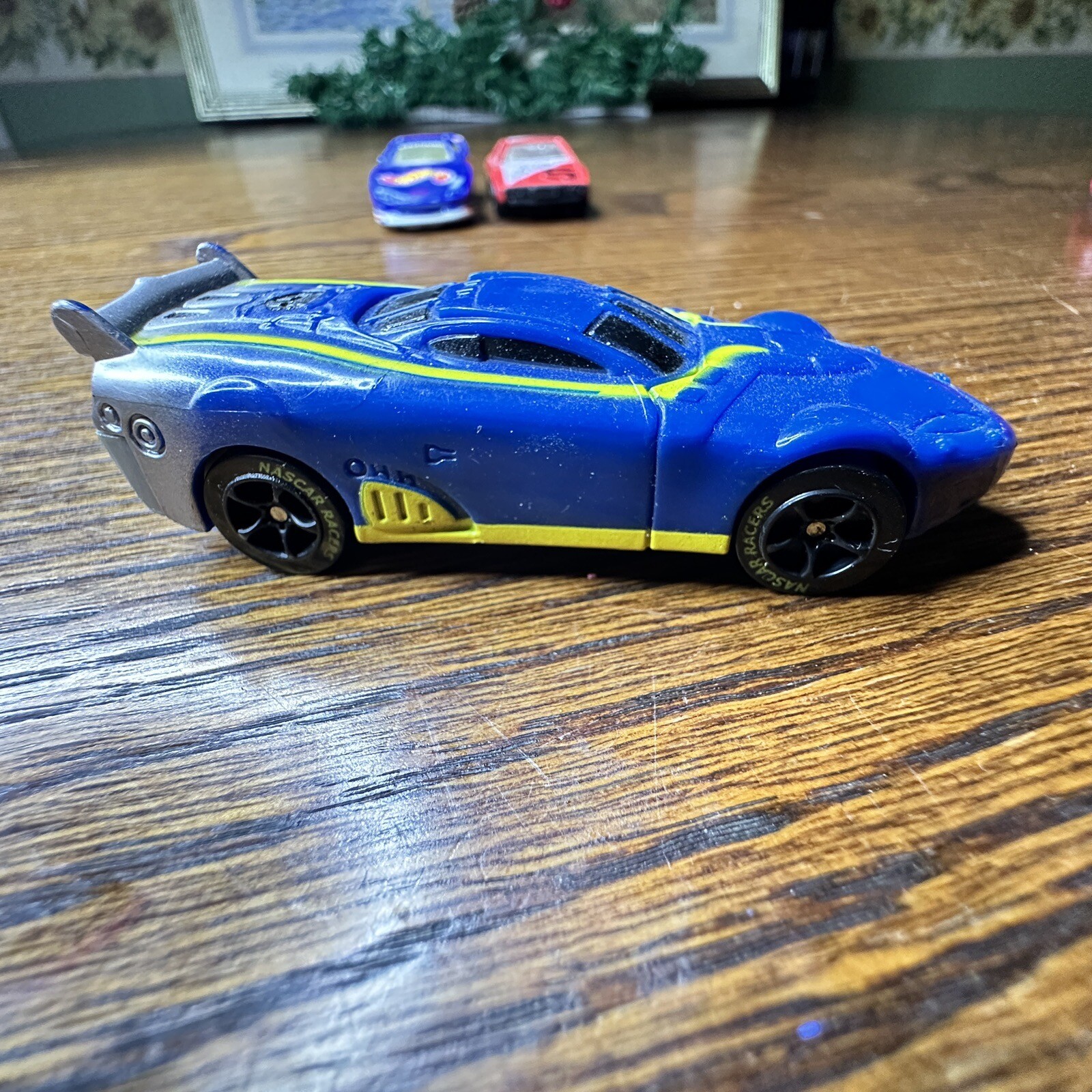 Picture 11 of 18