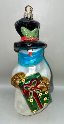 KURT S. ADLER Polonaise Glass SNOWTOWN GREETINGS Christmas Ornament