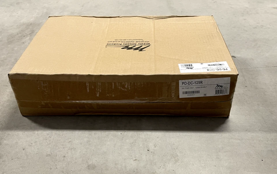 Middle Atlantic PD-DC-125R 125W Multi Mount Universal DC Power Distribution - Image 4 of 4