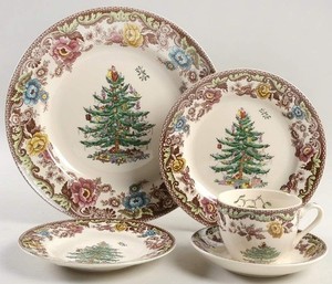 Spode Christmas Tree Grove 5 Piece Place Setting 6040906