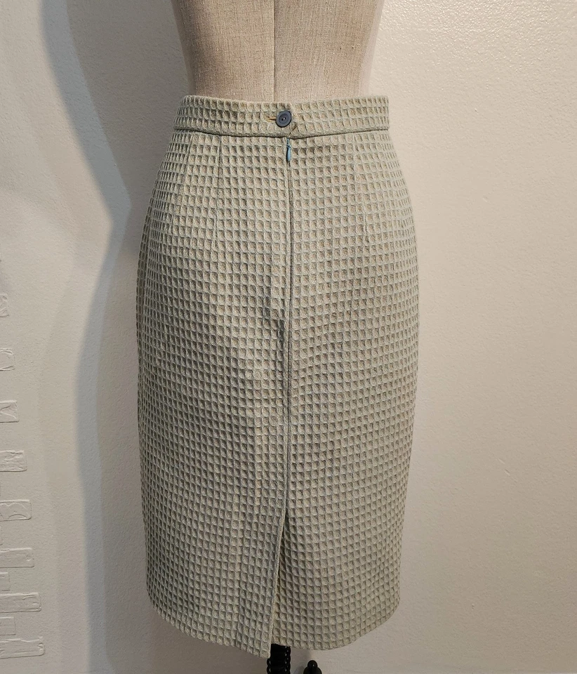 Louis Féraud Blue Yellow Knit Pencil Midi Skirt  - Image 3 of 4